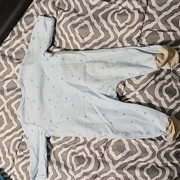 Button-Up Sleeper - Picture 4 of 4